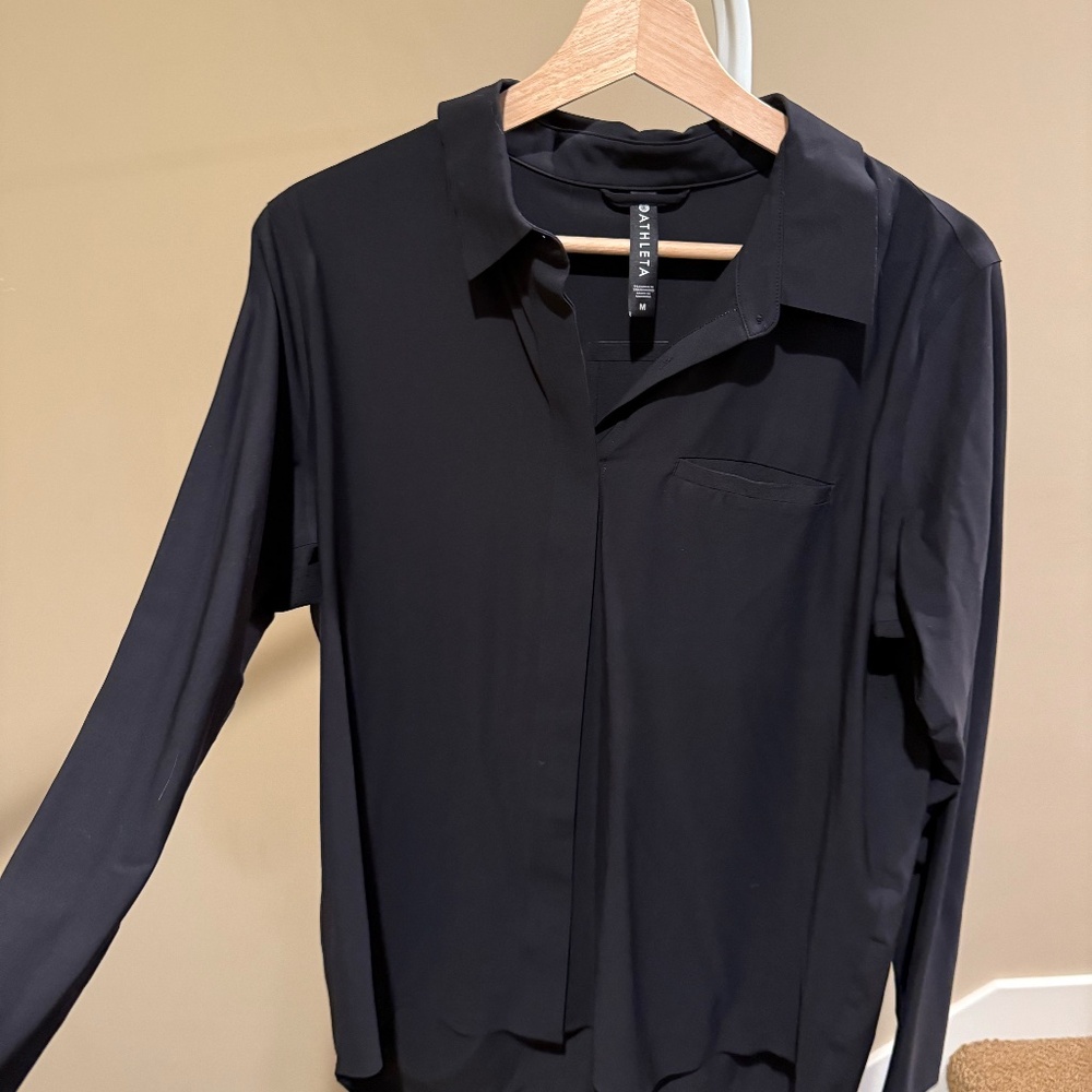Athleta Urbanite Button Down Shirt, Size M, Black